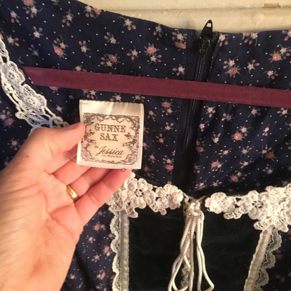 Beautiful Gunne Sax Blue Calico Corset Long Sleeve Midi Dress w/Velvet Size 7 - Picture 2 of 5